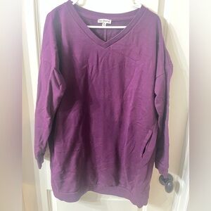 Zenana Outfitters Deep Purple V-Neck Tee